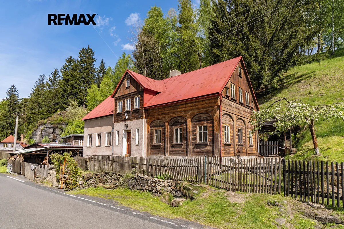 Prodej chalupy 240 m², pozemek 1674 m²